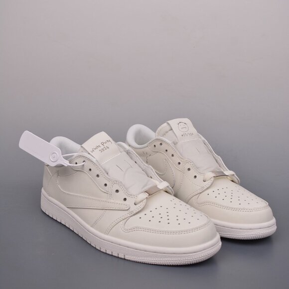 Jordan 1 Retro Low x Travis Scott x Michael Rubin 'White Party' - Picture 2 of 9